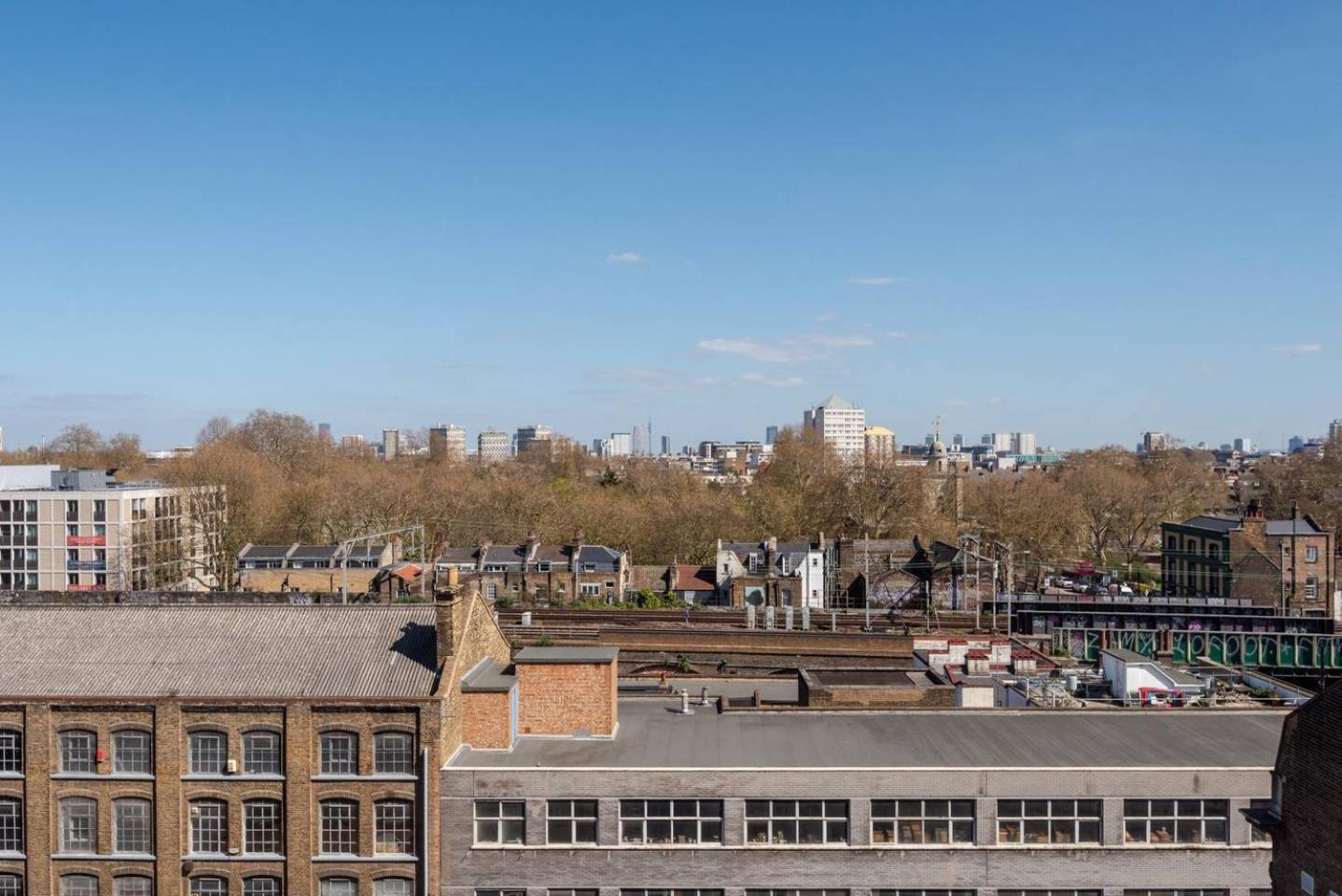 Ferienwohnung Guestready - 1Br Flat Ideally Located In Zone 2 Fits 3 London Exterior foto